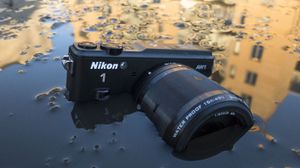 Nikon 1 AW1: Huffa, hva har skjedd her? .