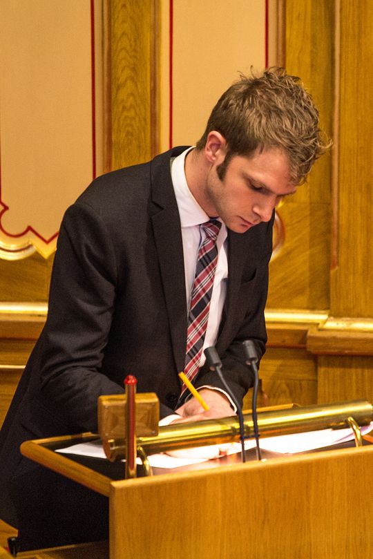 Snorre Valen, Sosialistisk Venstreparti.
