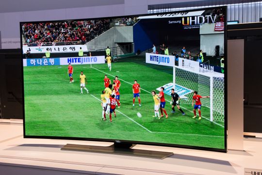 Samsungs nye toppmodell i 8000-serien.