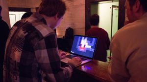Her viser Inconspicuous Creations frem A Game of Frost and Flame, som også kom til finalen.