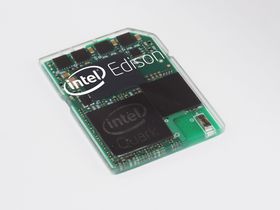 Liten som et SD-kort. Kraftig som en Pentium-PC. Langt større og svakere enn det som er på vei.