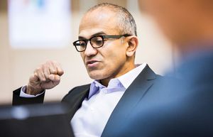 Microsoft-sjef Satya Nadella gjorde Windows 10 gratis for å få fart på mobilsalget.
