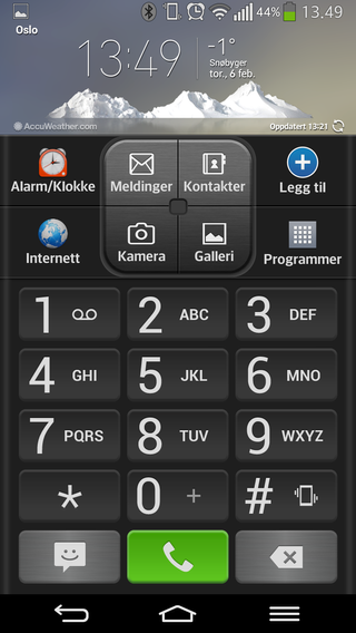 Hvis du vil kan du forenkle G Flex så mye at den nesten arter seg som en gammeldags "feature phone". Skrur du på enkle menyer, blir også skriften i hele menysystemet gigantisk.