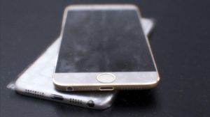 Disse bildene av det som skulle være iPhone 6 har vist seg å være falske, ifølge Engadget.