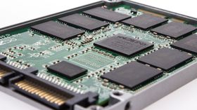 OCZ Vector 150 har en Barefoot 3-kontroller og minne fra Toshiba.