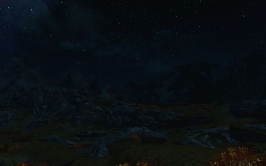 Synd at Skyrim mangler nattkikkerter. Med mindre du laster noen ned, selvfølgelig.