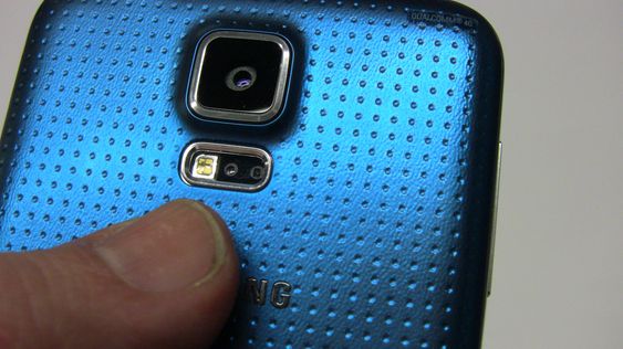 Vi liker den nye baksiden på Samsung Galaxy S5.