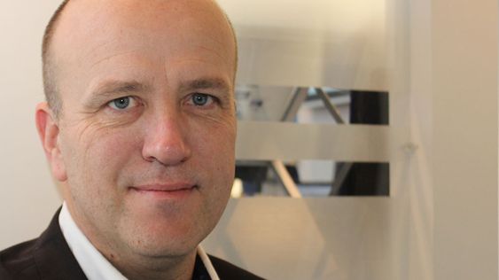 Salgssjef i MeaWallet, Ove Teigen, kan fortelle om lange dager med fulle møtebøker. Han synes det er gøy når store internasjonale banker står i kø for å få informasjon om produktet deres.