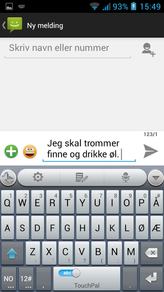 Jeg skal hvafornoe? Her prøvde vi å skrive "jeg skal grille ribbe og drikke øl.".