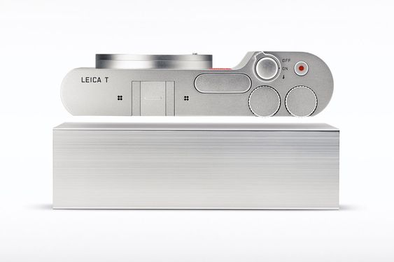 Leica T er laget av én aluminiumsblokk.
