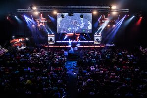 DreamHack Open lar amatører bryne seg på proffene.