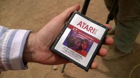 En dokumentar om letingen etter det nedgravde E.T-spillet står på menyen.