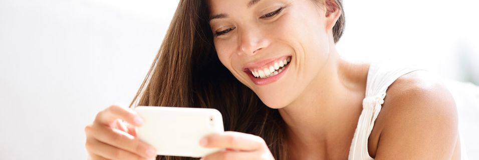 900 MHz-frekvensene har omtrent samme dekningsområde som 800 MHz-båndet. Begge er definert for LTE/4G og egner seg dermed godt til å gi arealdekning og bedre innendørsdekning utenfra.