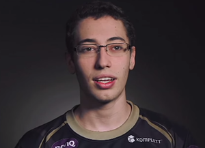 Alfonso «Mithy» Augirre Rodriguez er også med videre fra Ninjas in Pyjamas forrige lag.