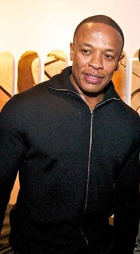Den kjente rap-artisten Dr. Dre er en av grunnleggerne av Beats Electronics.