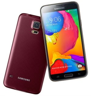 Samsung Galaxy S5 finnes i en versjon som støtter LTE-Advanced, eller 4G+ som Telenor kaller det.