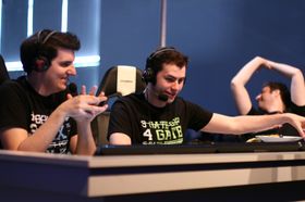 Tasteless og Artosis er noen av verdens mest kjente esport-kommentatorer.