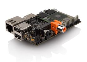 Fysisk sett er HummingBoard ganske lik Raspberry Pi.