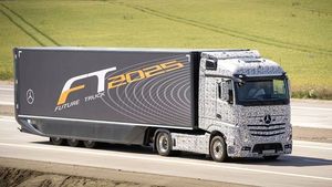 Future-Truck-2025-2.300x169.jpg