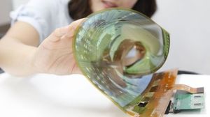 Flexible-Rollable-OLED_01-640x498.300x16