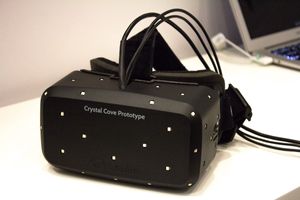 Oculus jobber stadig med å forbedre Rift. Dette er Crystal Cove-prototypen som DK2 er basert på.
