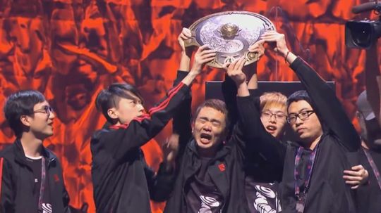Newbee stakk av med førstepremien under International 4.