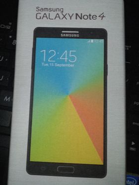 Dette bildet fra Phone Arena viser det som skal være emballasjen til Galaxy Note 4.