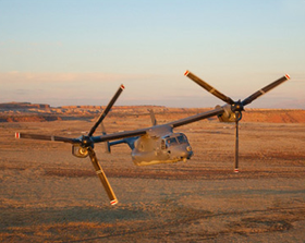 Bell Boeing V-22 Osprey har 2 enorme propeller, som til gjengjeld er drevet av tradisjonelt flydrivstoff.