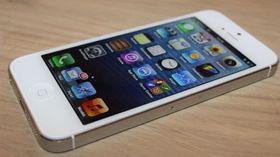 Apple skal visstnok ha levert en del iPhone 5-modeller med defekt i batteriet.