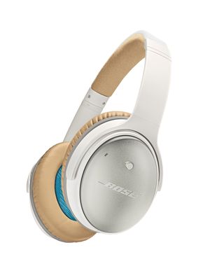 Bose QuietComfort kommer også som en hvit variant. .