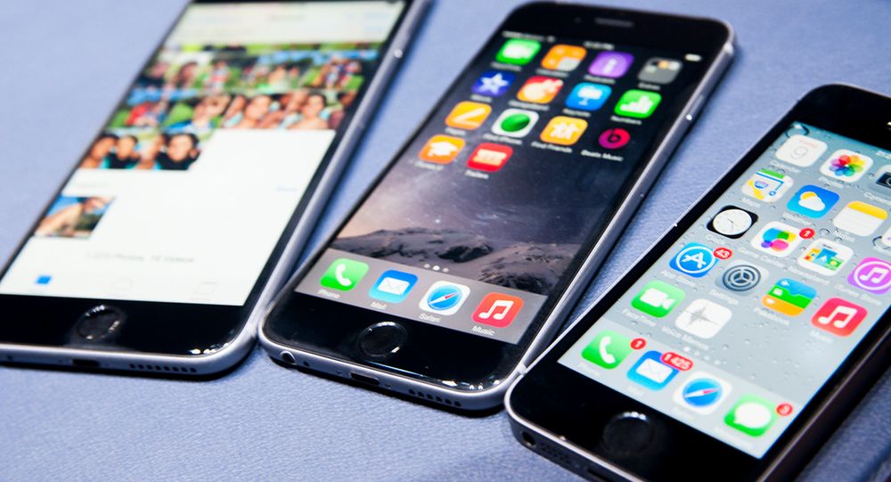 Fra venstre: iPhone 6 Plus, iPhone 6 og iPhone 5S.