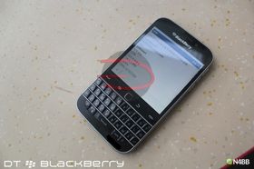 Menyene minner mer om BlackBerry OS 7 enn før.