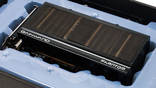 Gainward GeForce GTX 970 Phantom.