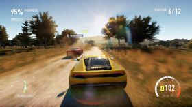 I Windows 10 kan du straume spel frå Xbox One.