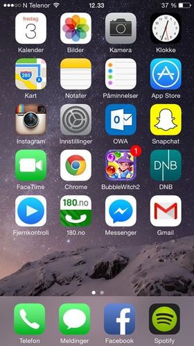 Henrik Samuelsen falt for Apples nye bakgrunn på iPhone 6.