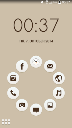 Med launcheren Smart Launcher 2 har Alf Ivar Tronsmo-Kjørseng laget en svært minimalistisk hjemskjerm, med bare 10 apper. Likevel er Facebook én av dem. .