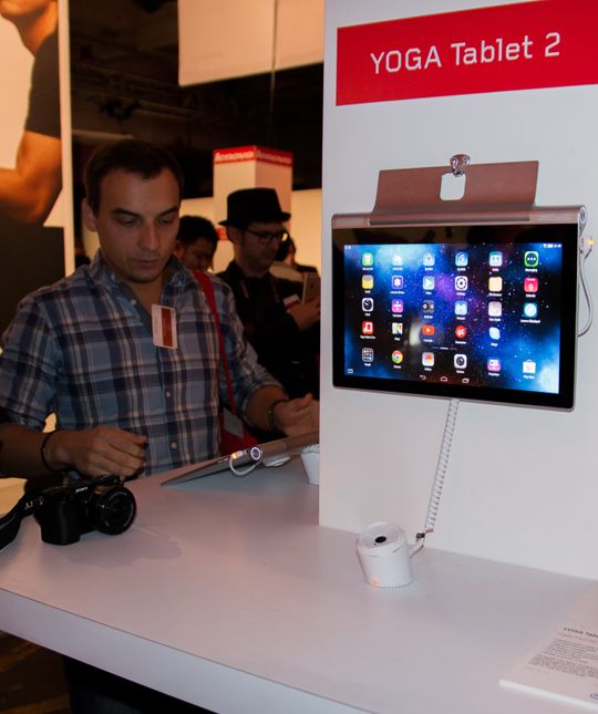 N & # xE5, may also Yoga Tablet 2 & # xE5; hang. 