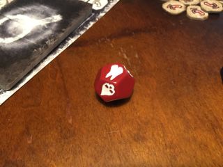 Du lærer deg å respektere og frykte denne terningen i Dead of Winter.