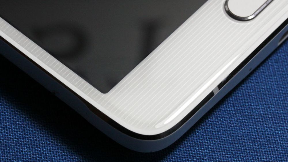 detalj-front.