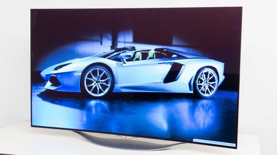 LG 55EC930V er en «billig» OLED. .