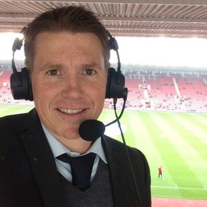 Kasper Wikestad er kommentator i TV 2 og mangeårig spiller av Football Manager-serien. (Foto med tillatelse av Wikestad).