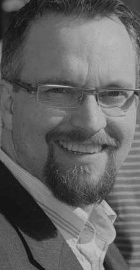 Hans Torvald Haugo i Norges Optikerforbund, mener det er greit å ta en pause om du blir uvel av å se på 3D.