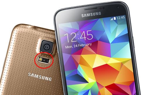 Stadig flere telefoner og smartklokker kommer med en optisk pulssensor.
