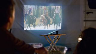 lenovo-tablet-yoga-tablet-2-pro-13-inch-android-side-projector-movie-6.