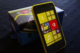 Selv den svært lavt spesifiserte Lumia 620 får Windows 10.