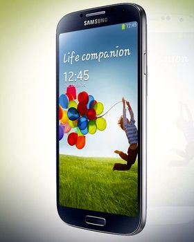 Galaxy S4 selger fortsatt bedre enn S5.