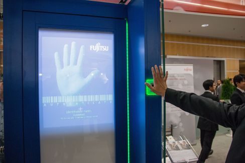 Personen fra Fujitsu fikk tilgang. Det gjorde ikke vi da vi testet.