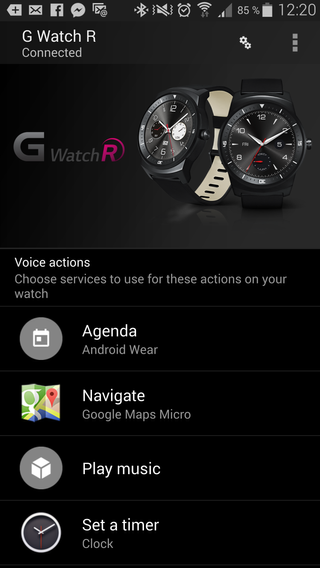 Du må installere Android Wear på telefonen for å få klokken og mobilen til å snakke med hverandre.
