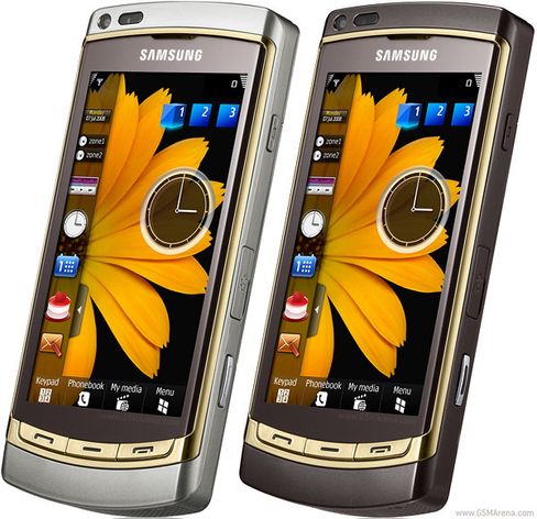 Omnia HD var blant de første telefonene med stor AMOLED-skjerm. Teknologien har fått mye pepper av flere årsaker, men de nyeste mobile AMOLED-skjermene er blant de aller beste på markedet, også med tanke på presis fargegjengivelse.