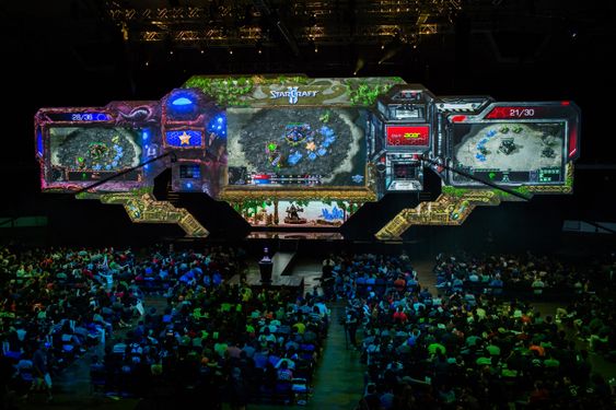 Blizzard involverer seg stadig mer direkte i e-sport. Finalen i World Championship Series 2014 i StarCraft II er deres største og mest sette produksjon til nå.